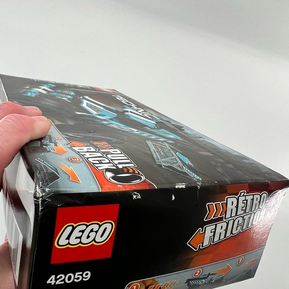 NIB LEGO 42059 Stunt Truck Building Toy 142 Pieces Ages 7-14 Pull Back Racing - Picture 6 of 6